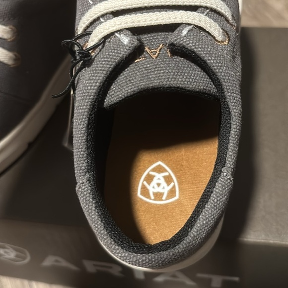 Ariat Hilo Washed Black,FLX Foam sole,cushion insole,no tie lace,slip on loafers - Picture 7 of 10